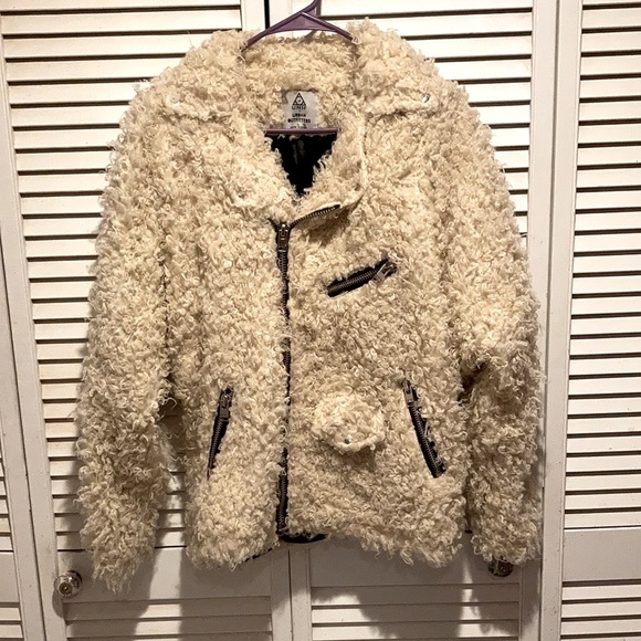 UNIF SHAGGY CREAM MOTO JACKET - Picture 6 of 13